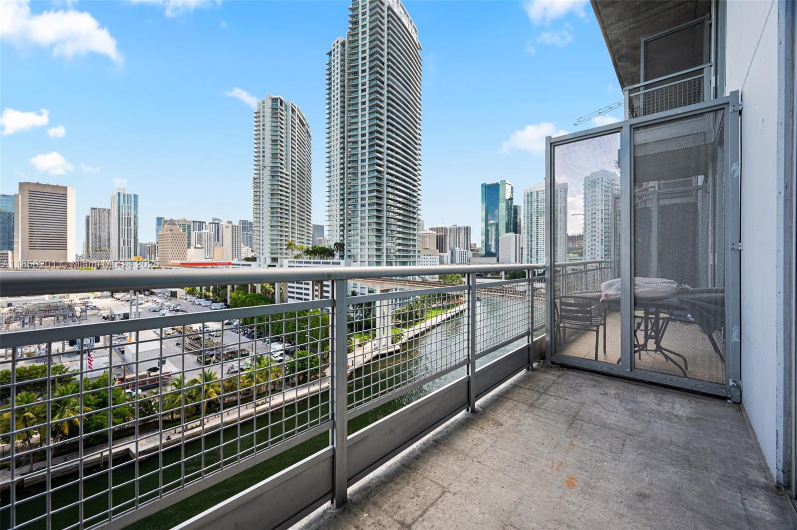 690 SW 1st Ct #1217