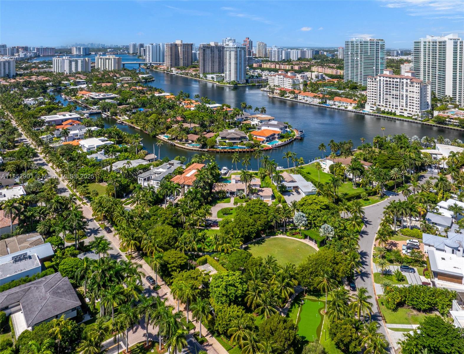 268 S Parkway Golden Beach, FL 33160