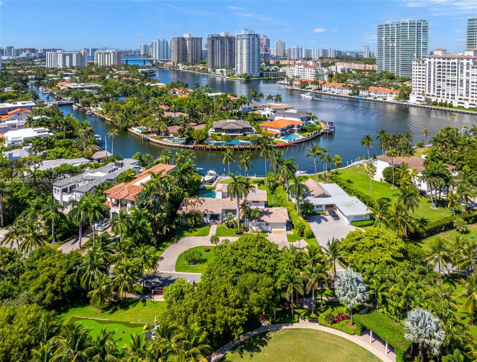 268 S Parkway Golden Beach, FL 33160