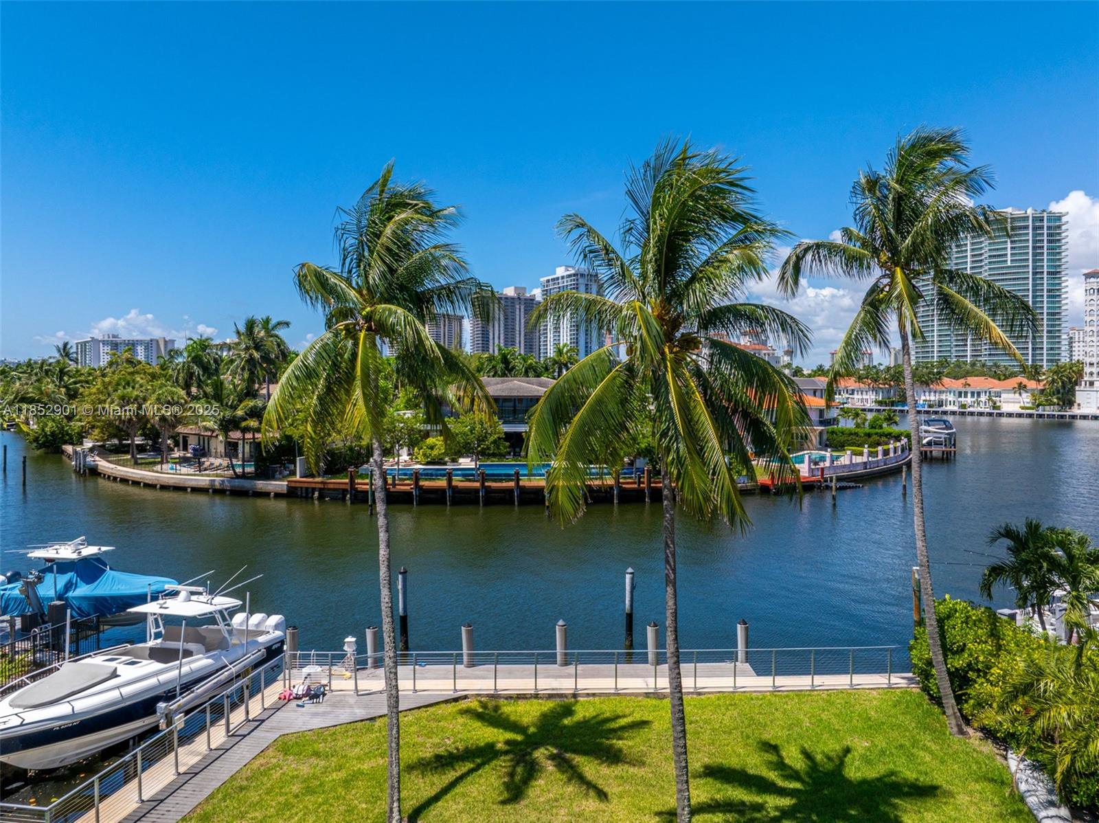 268 S Parkway Golden Beach, FL 33160