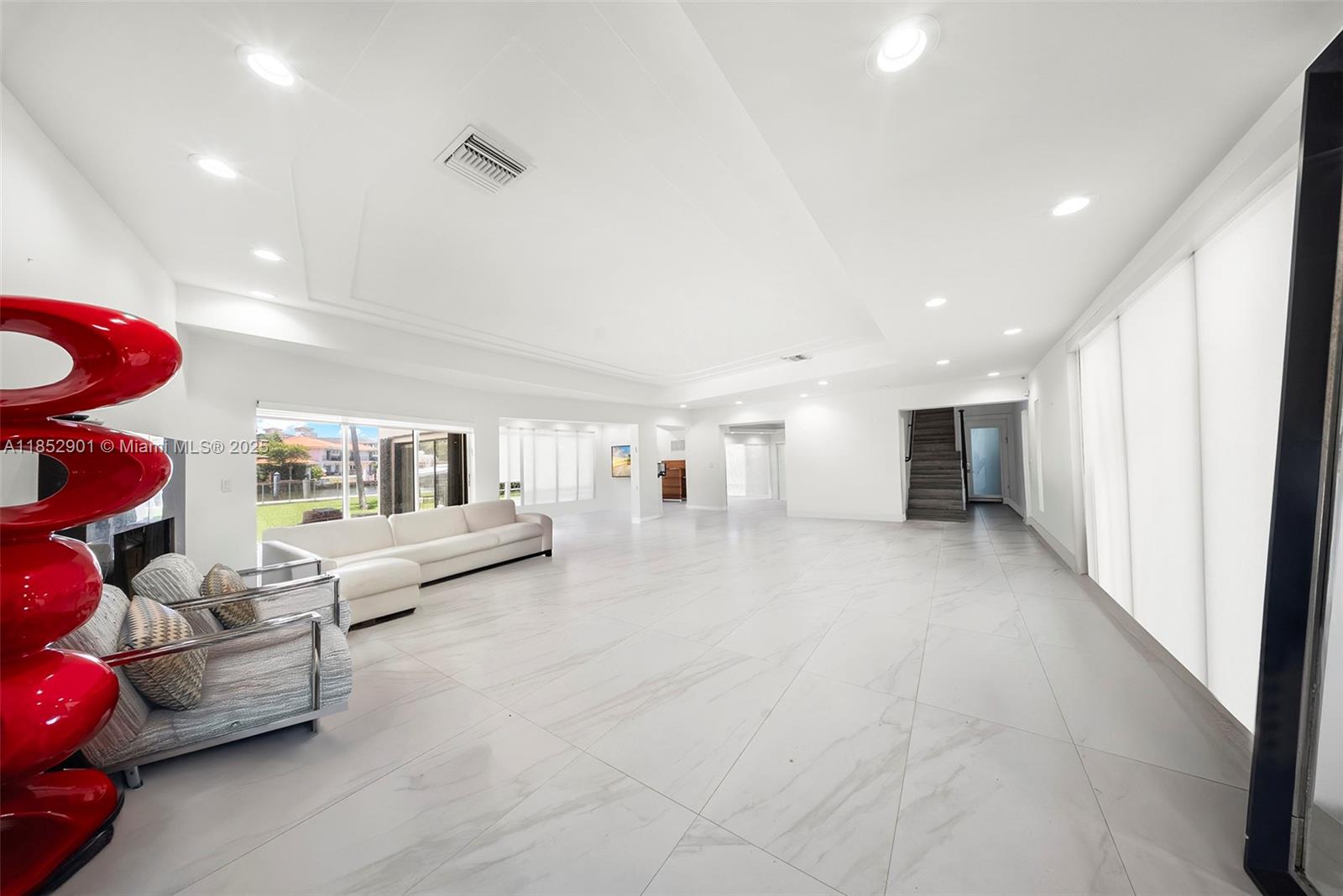 268 S Parkway Golden Beach, FL 33160