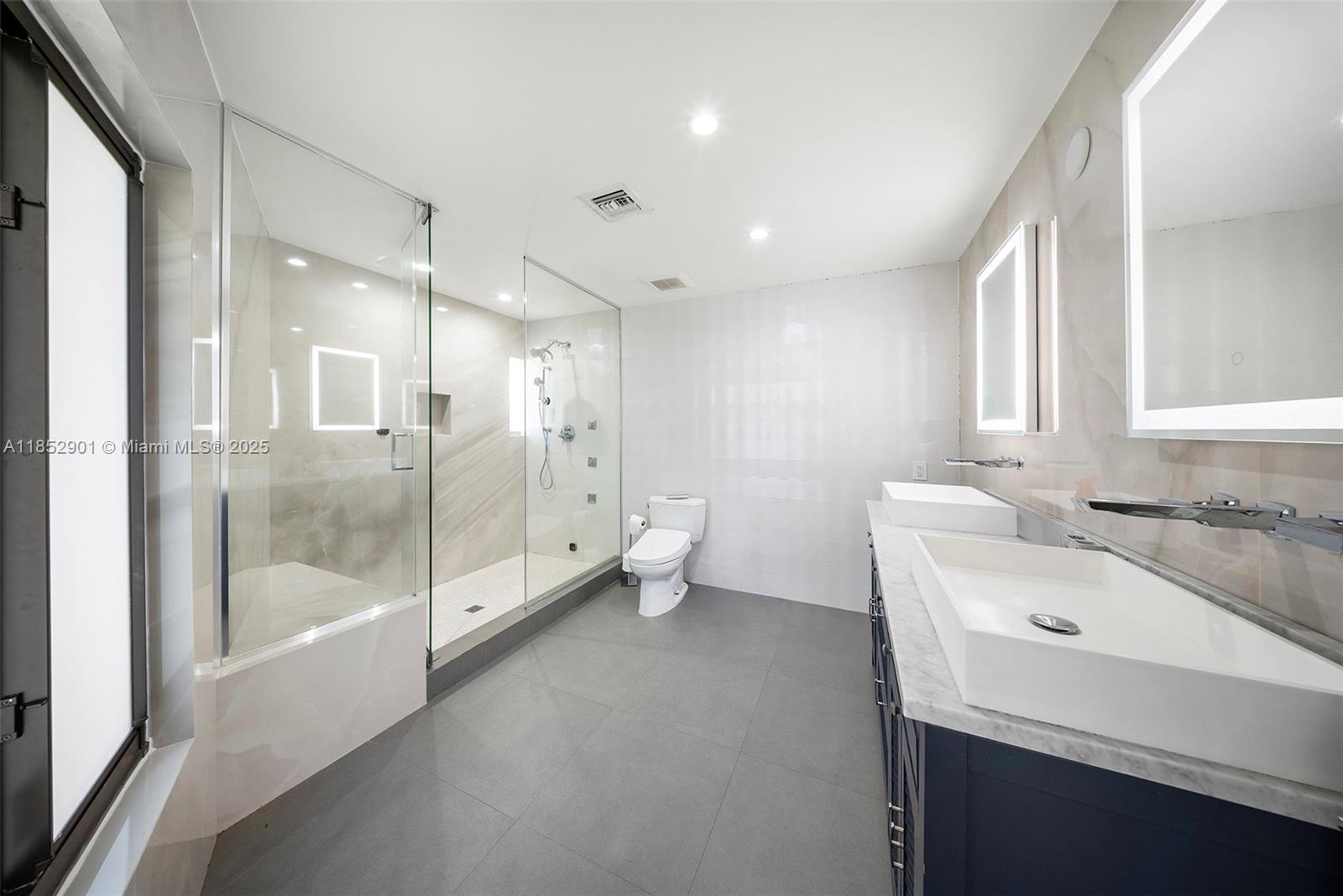 268 S Parkway Golden Beach, FL 33160