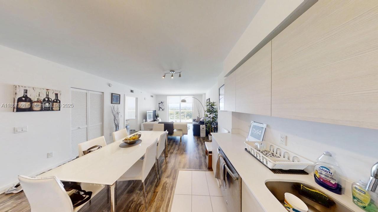 image Baltus House5