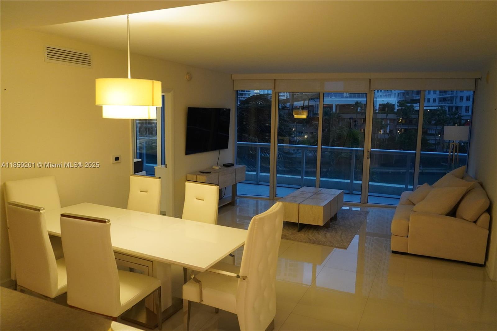 image Icon Brickell No Two9