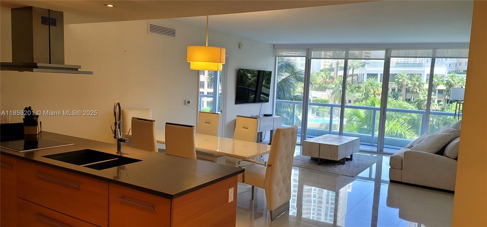 image Icon Brickell No Two4