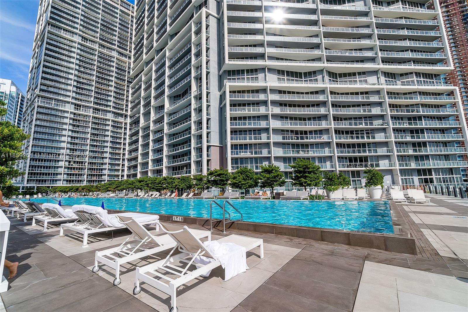 image Icon Brickell No Two64