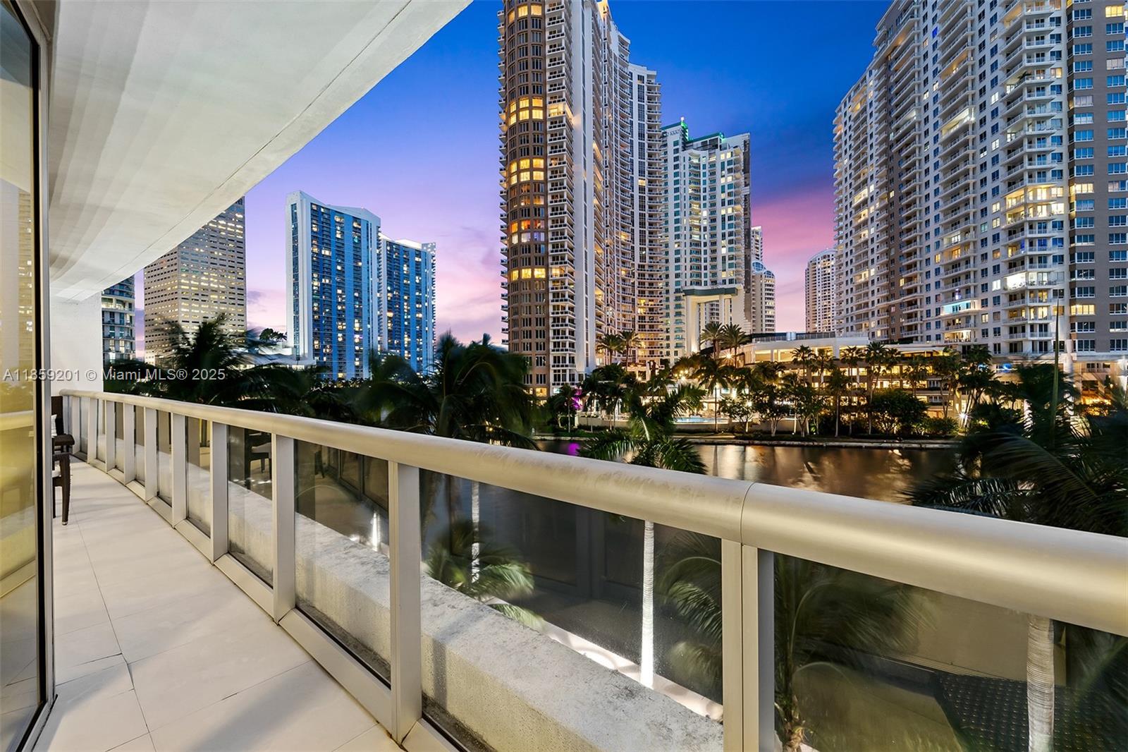 image Icon Brickell No Two66