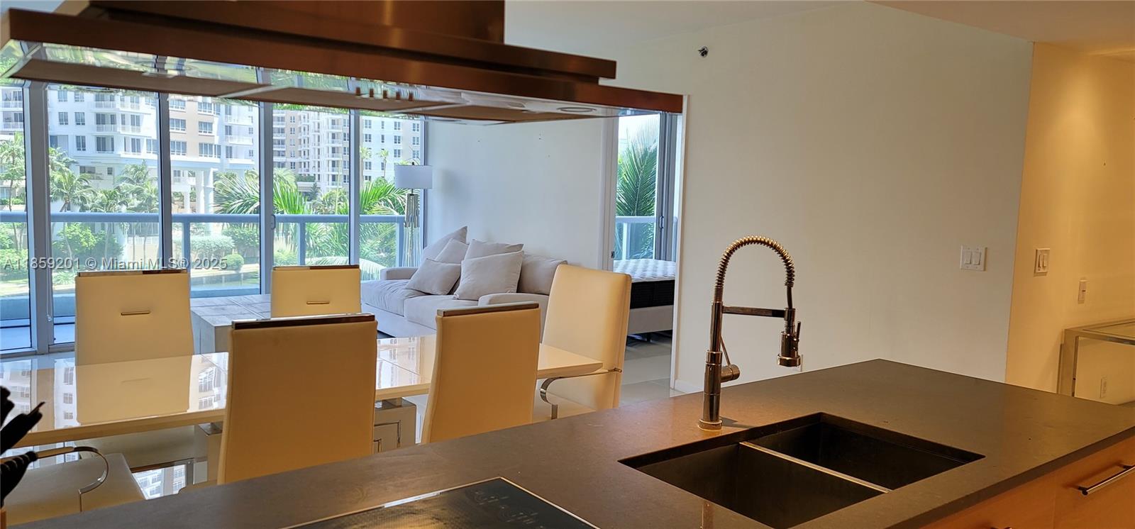 image Icon Brickell No Two6