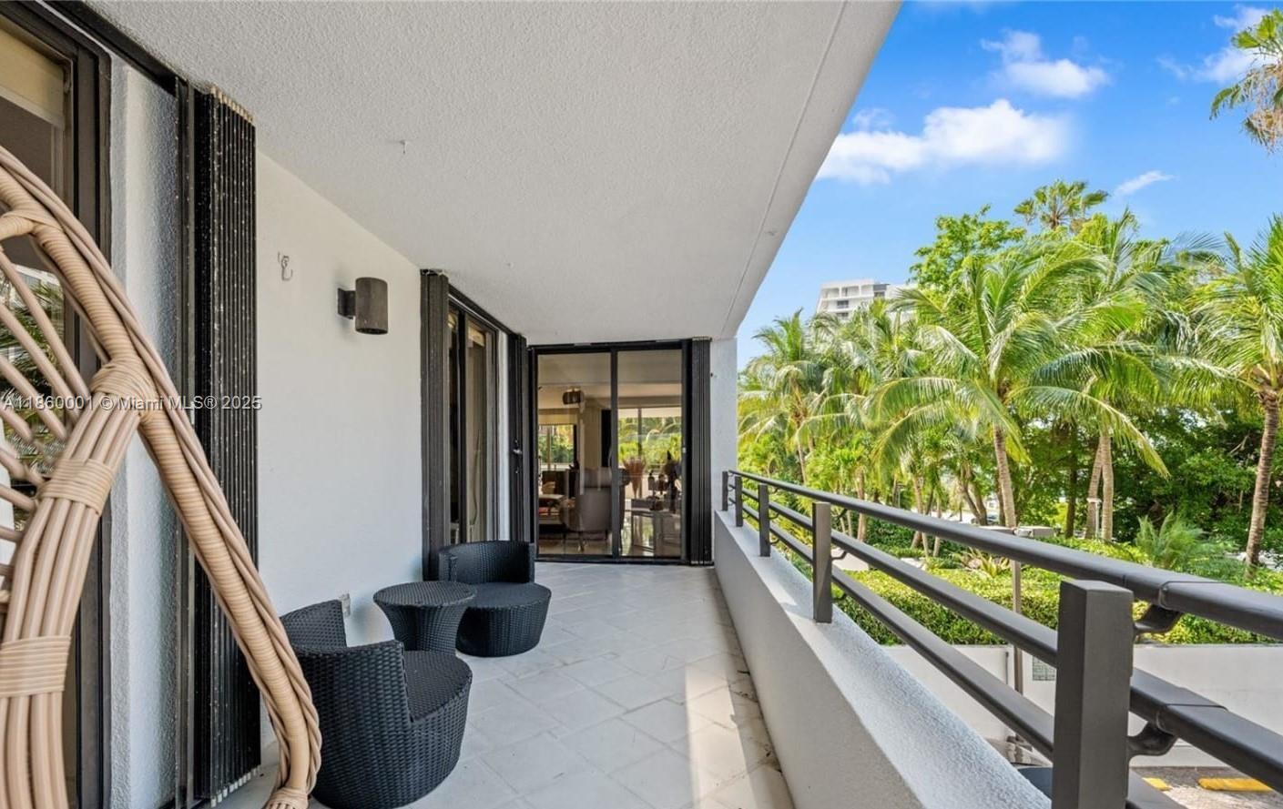 image Brickell East Condo10