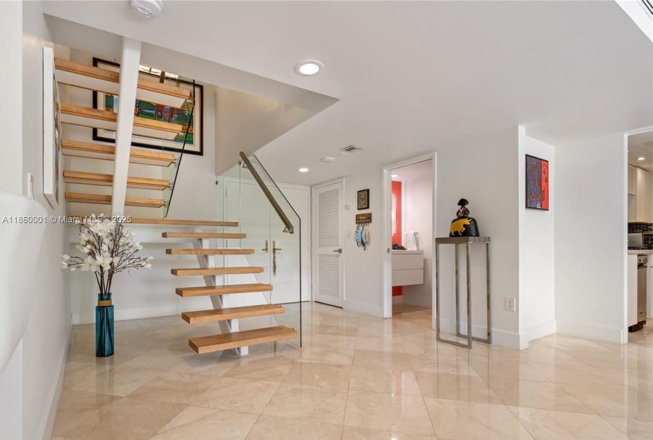 image Brickell East Condo12