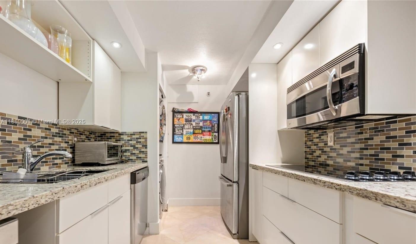 image Brickell East Condo17