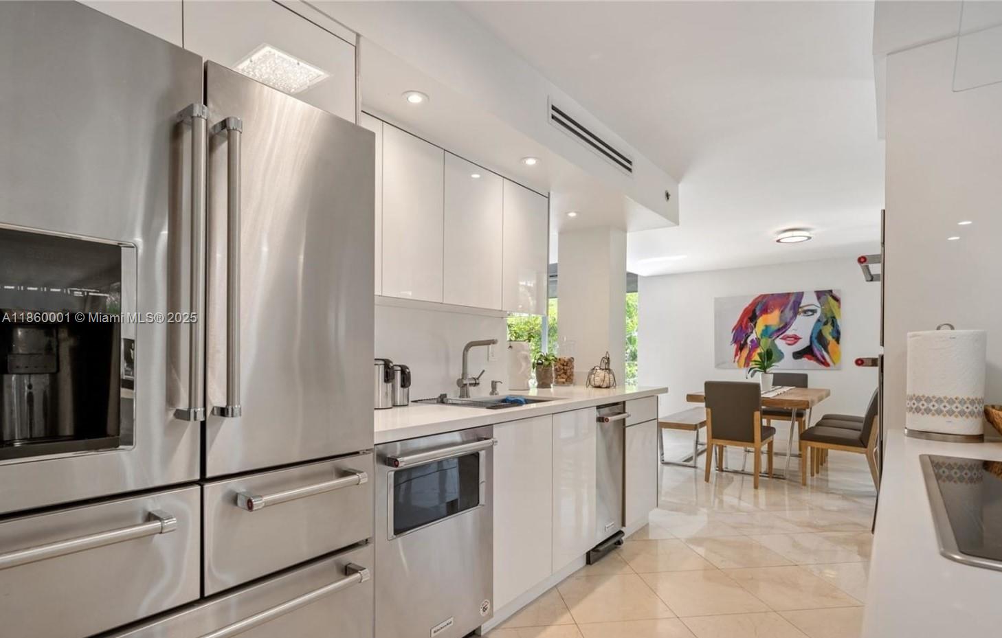 image Brickell East Condo26