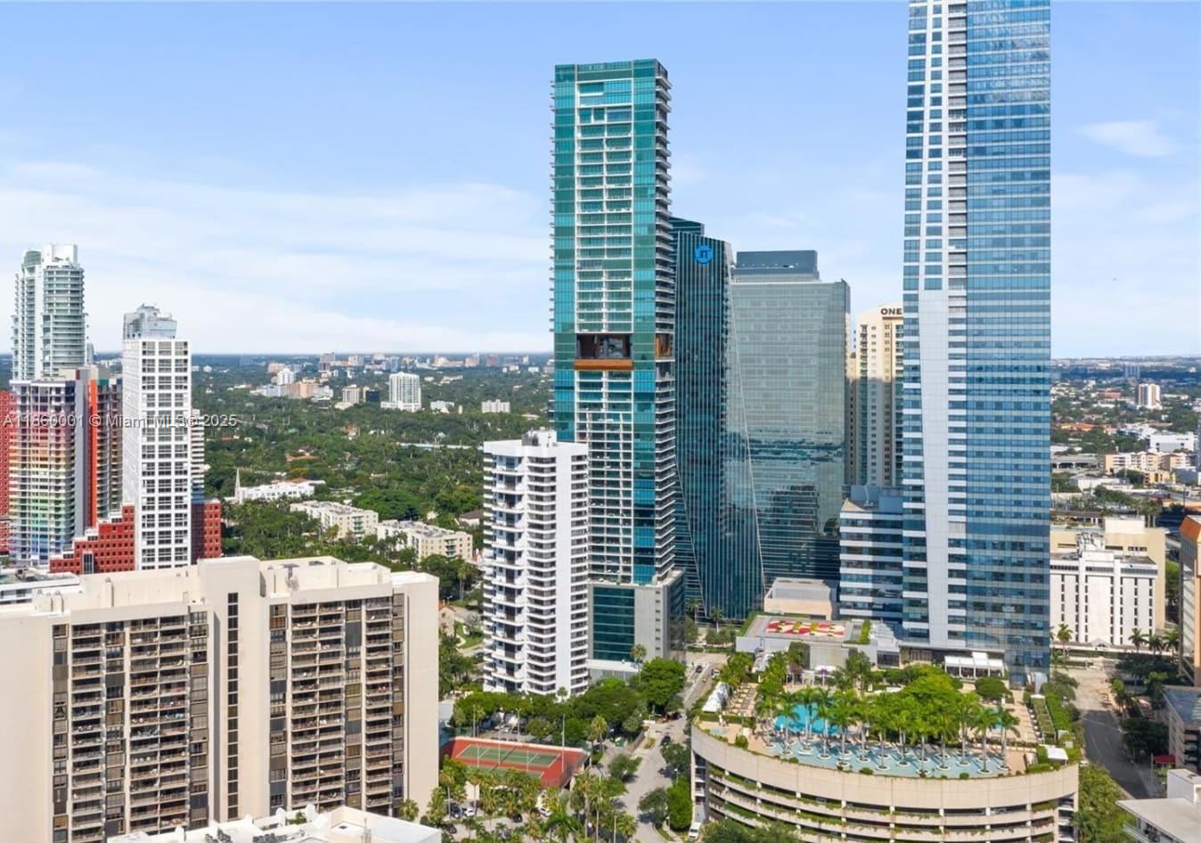 image Brickell East Condo2