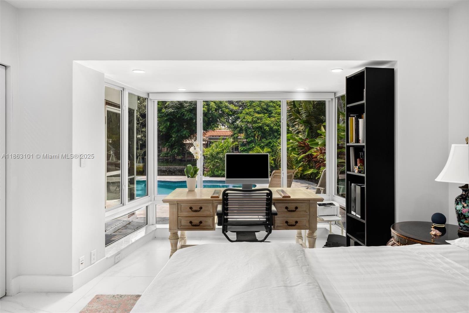 1410 Cleveland Rd Miami Beach, FL 33141