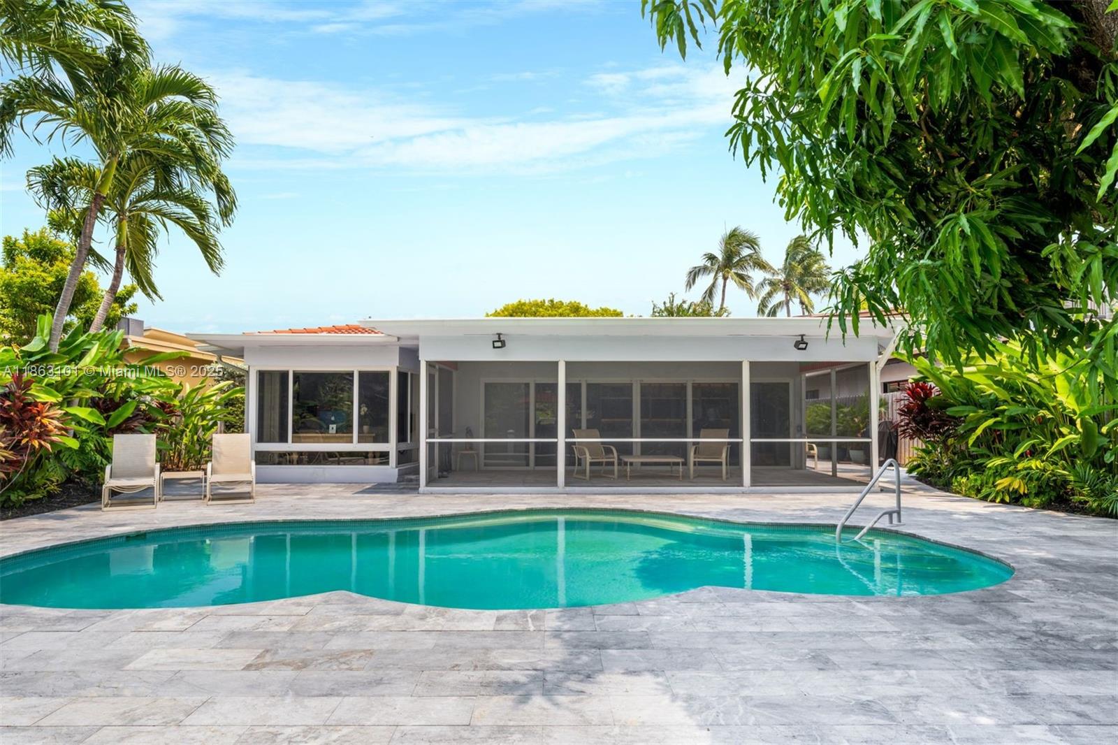 1410 Cleveland Rd Miami Beach, FL 33141