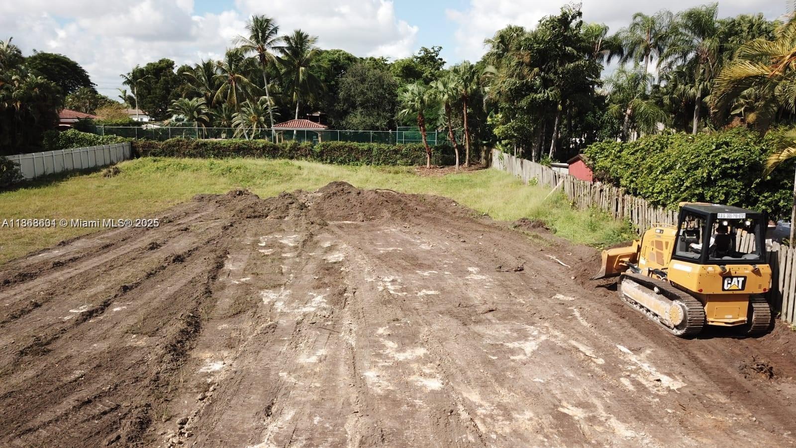 13050 SW 103rd Ave Miami, FL 33176