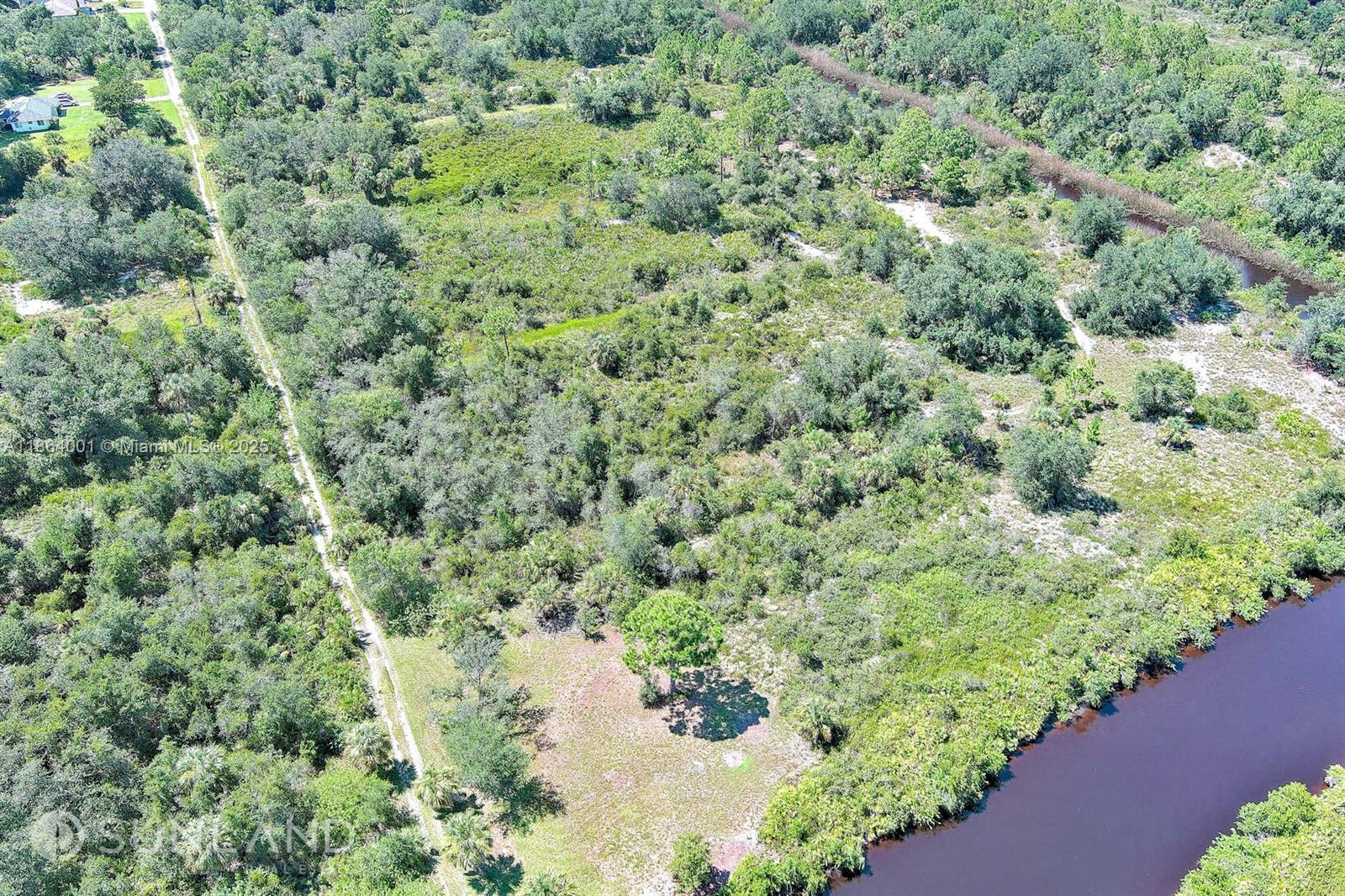 1353 Wallaroo Ct Punta Gorda, FL 33983