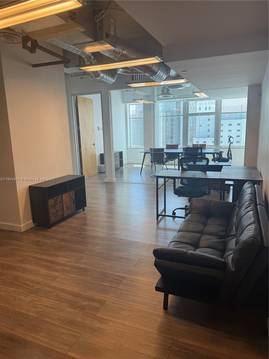 14 NE 1st Ave #1100R Miami, FL 33132