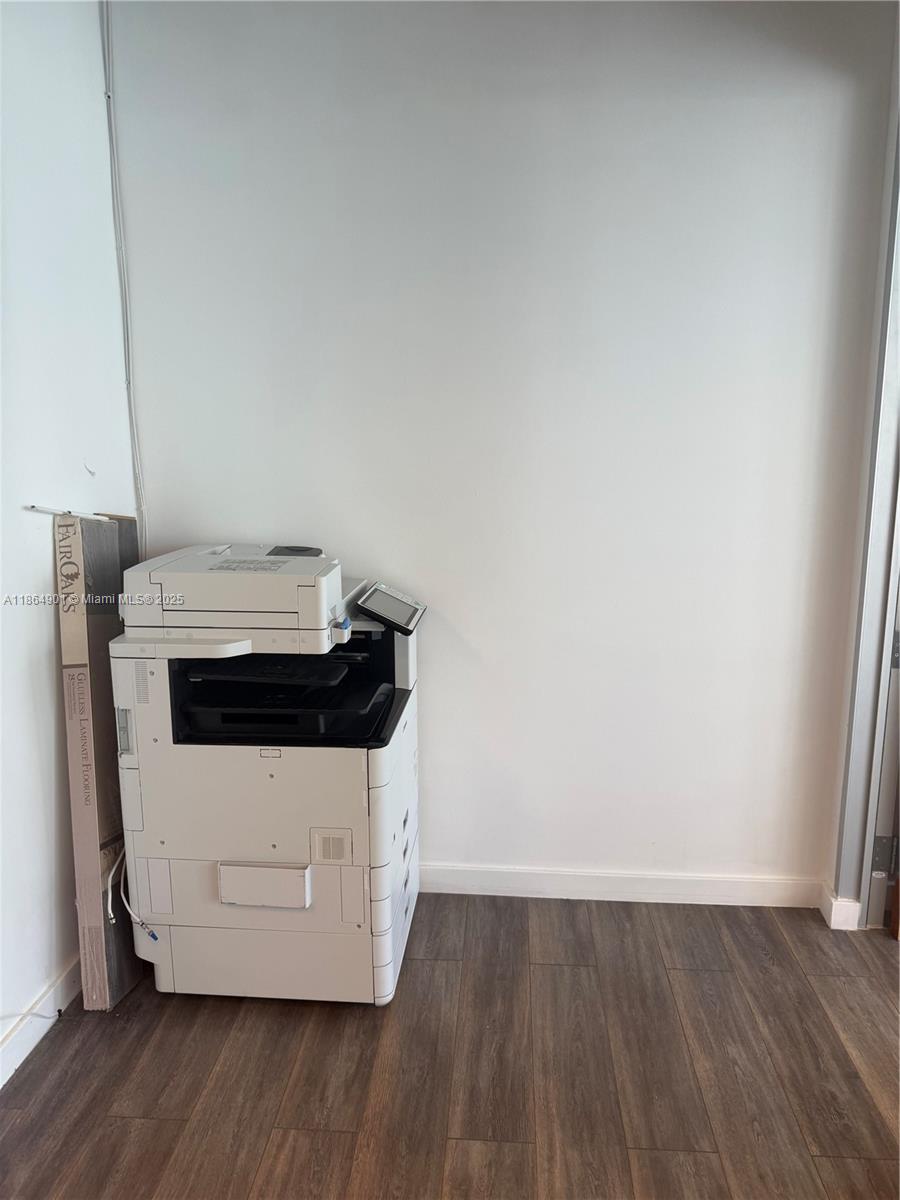 14 NE 1st Ave #1100R Miami, FL 33132