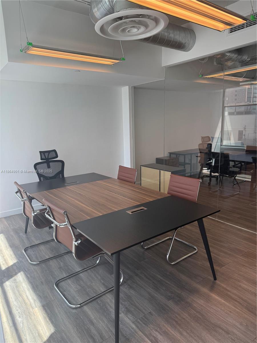 14 NE 1st Ave #1100R Miami, FL 33132