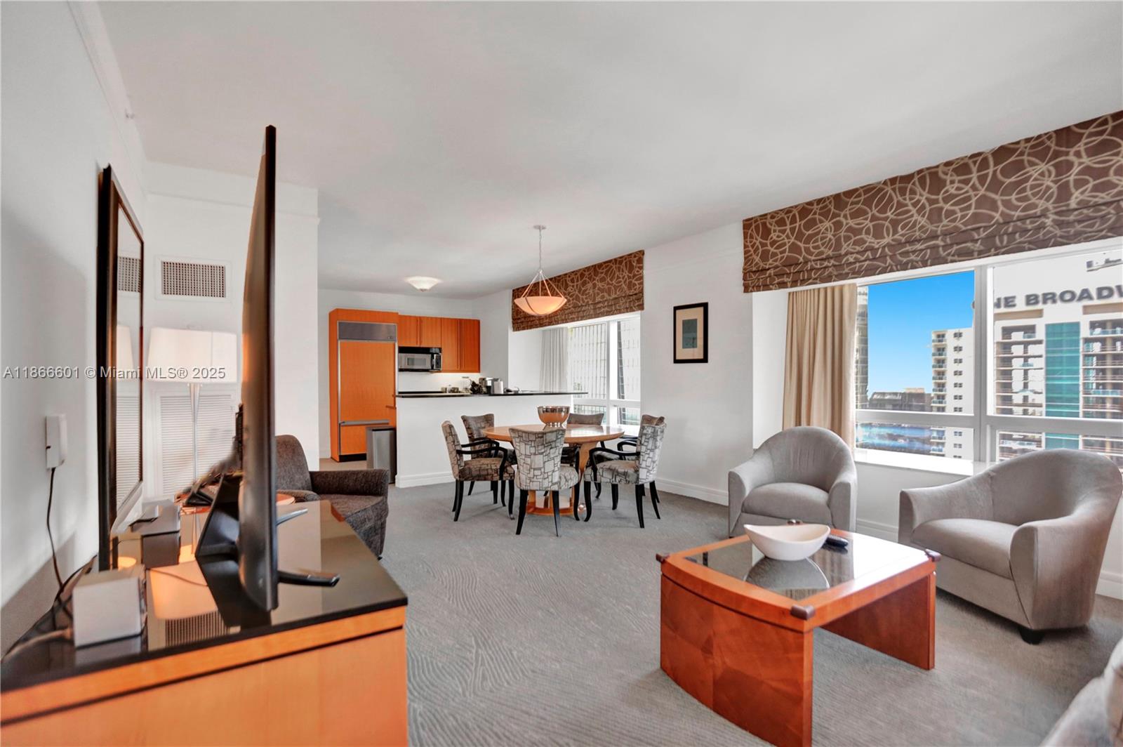 1435 Brickell Ave #3212 Miami, FL 33131