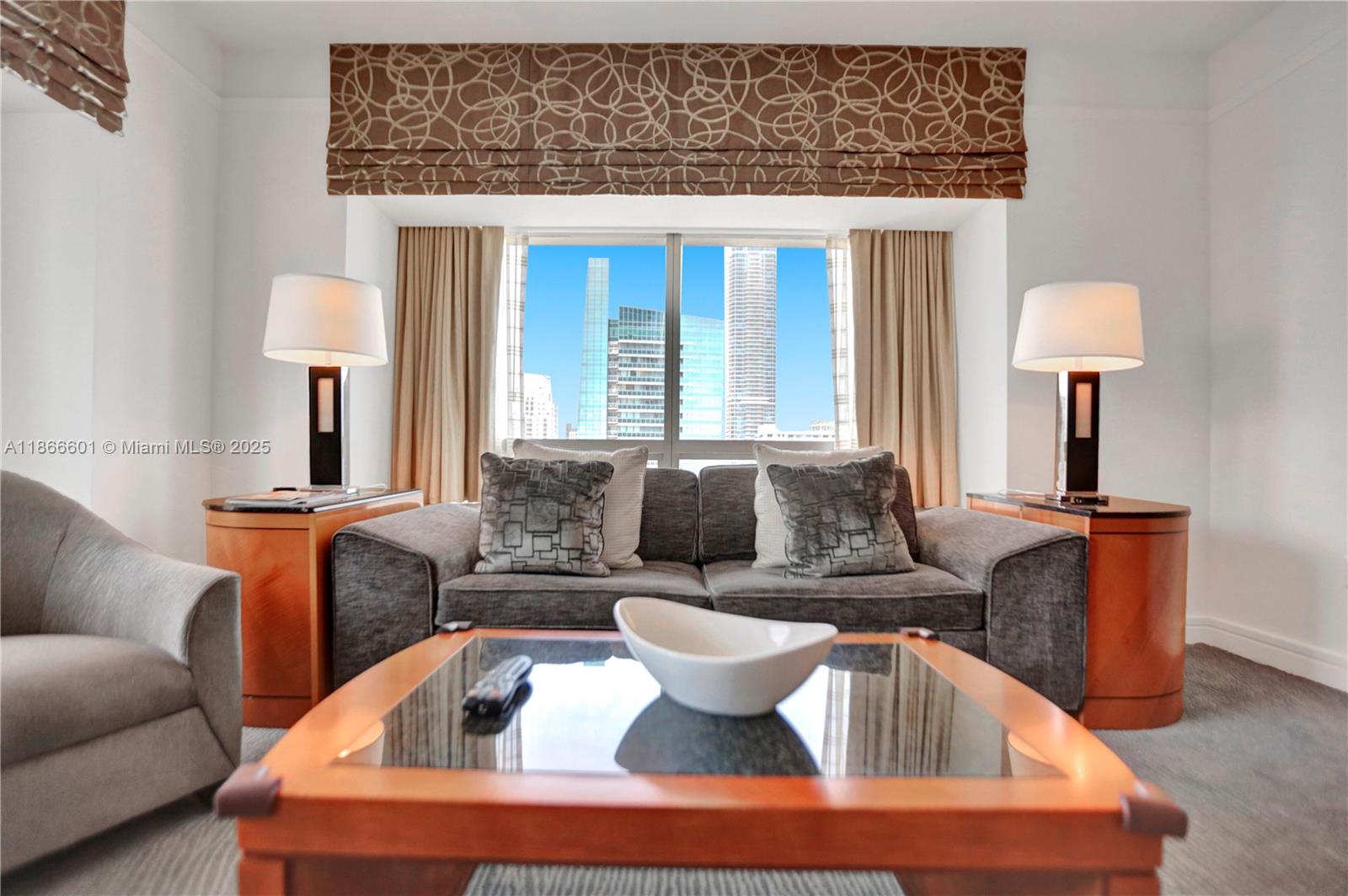 1435 Brickell Ave #3212 Miami, FL 33131