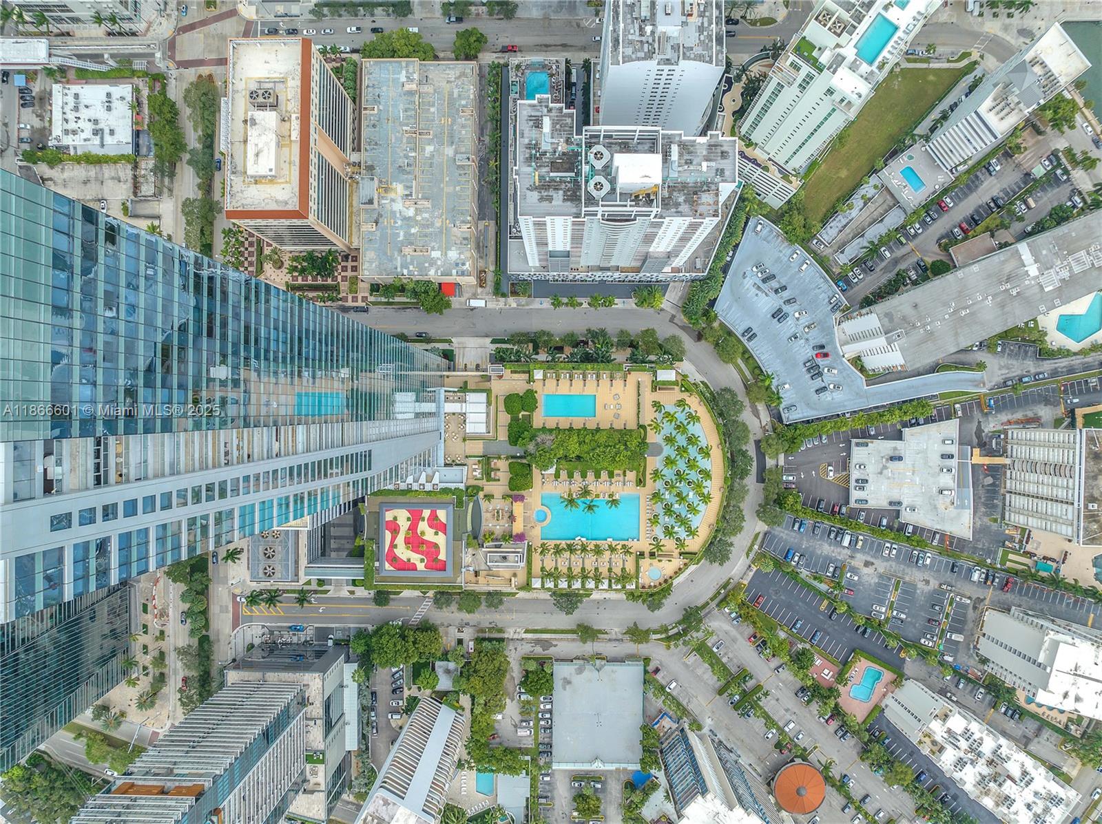 1435 Brickell Ave #3212 Miami, FL 33131