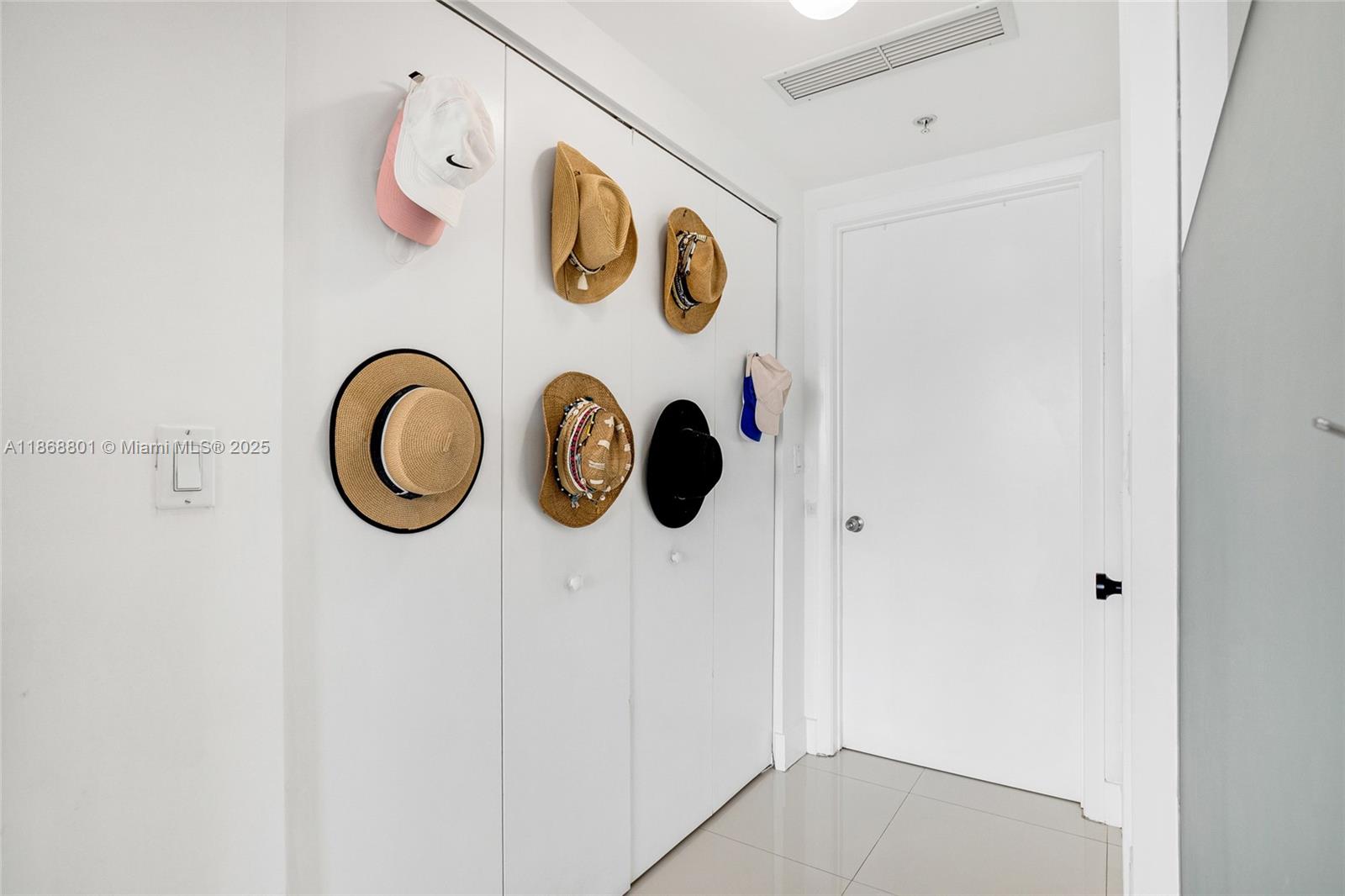 image Mint Condo9
