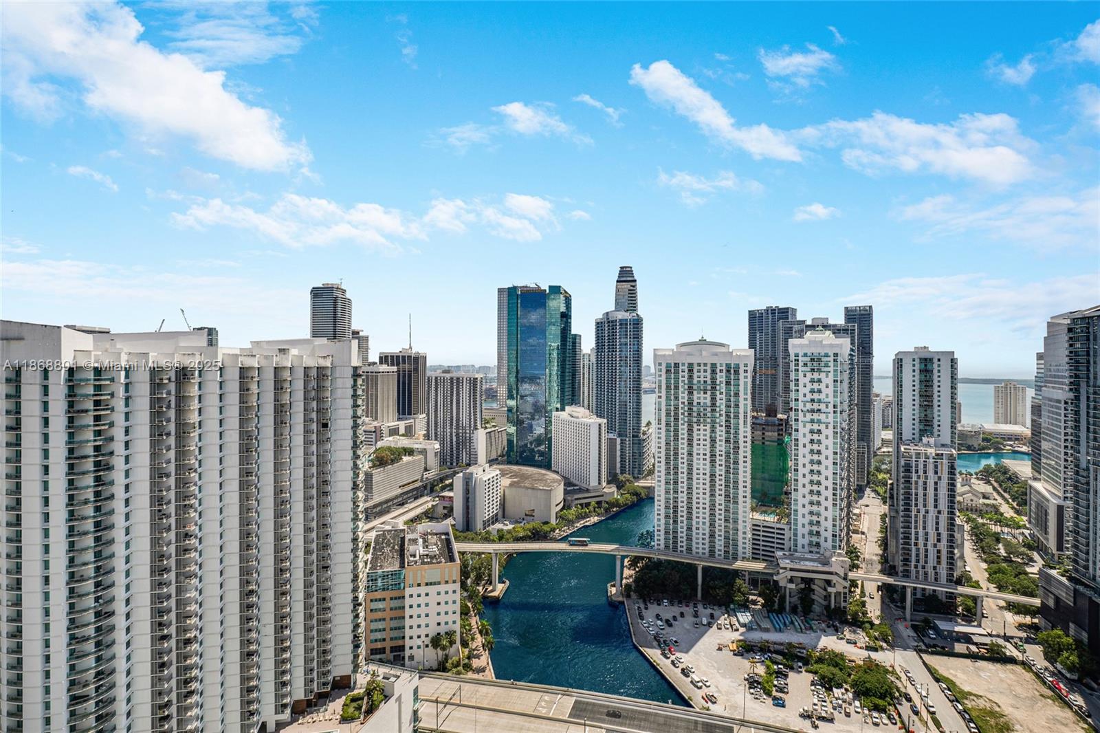 image Mint Condo19