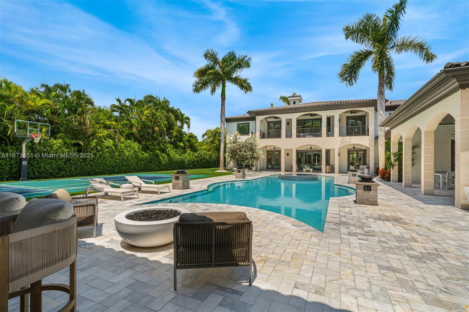 6080 SW 104th St Pinecrest, FL 33156 6080 SW 104th St Pinecrest, FL 33156