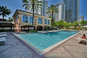 image 20080 Ocean Drive57