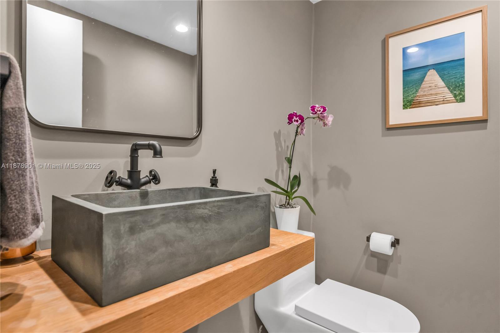 770 NE 69th St #6H Miami, FL 33138