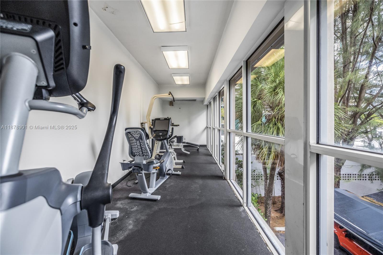 770 NE 69th St #6H Miami, FL 33138