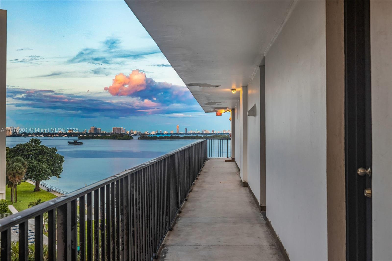 770 NE 69th St #6H Miami, FL 33138