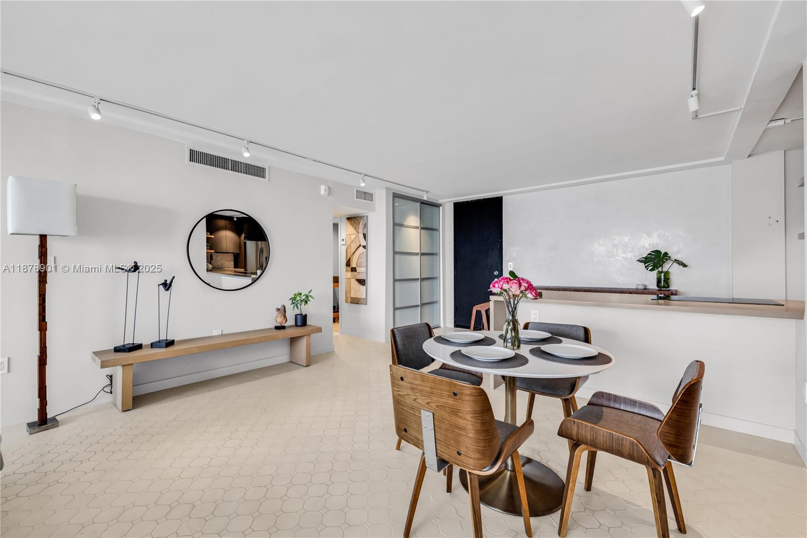 770 NE 69th St #6H Miami, FL 33138