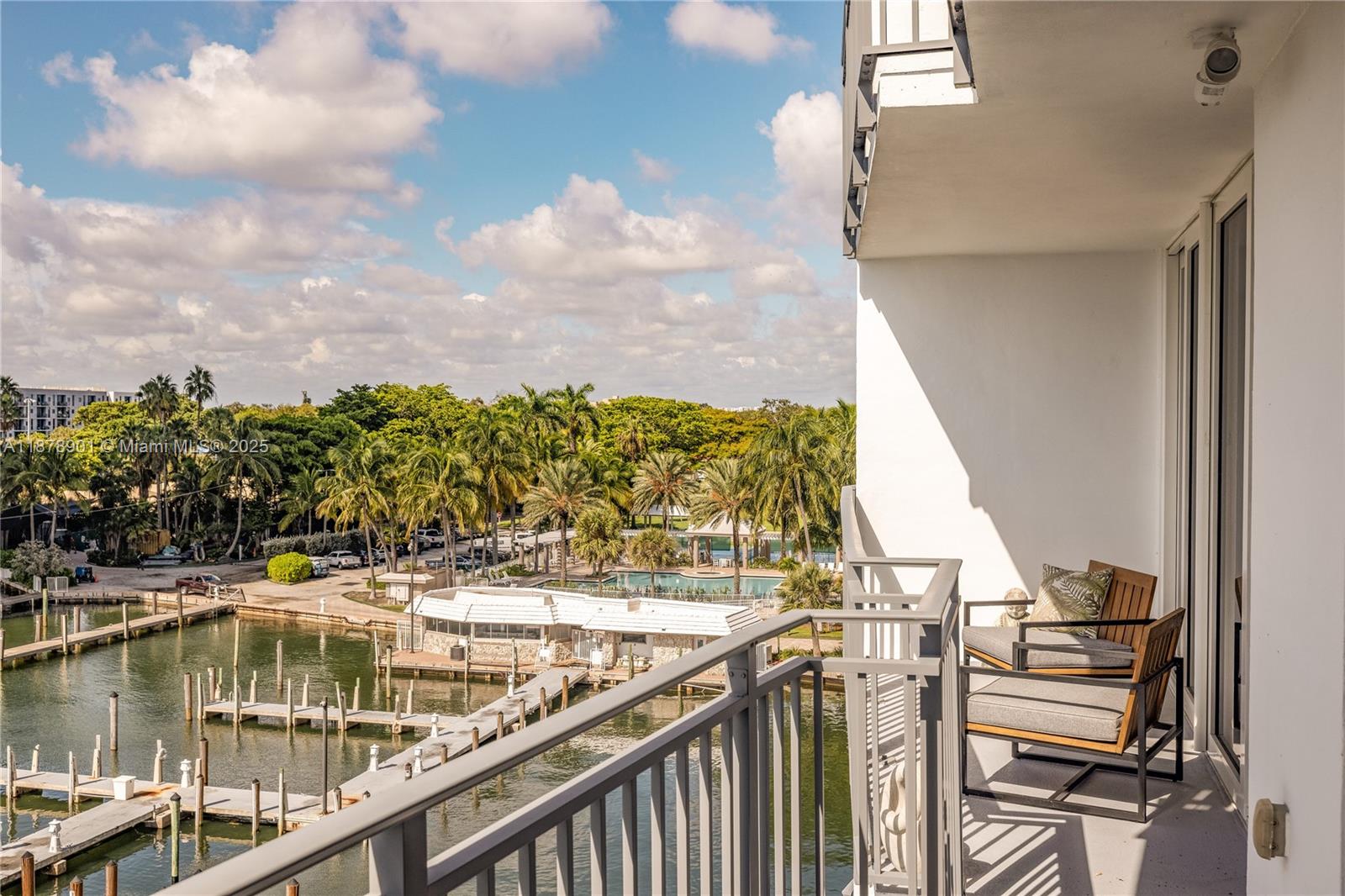 770 NE 69th St #6H Miami, FL 33138