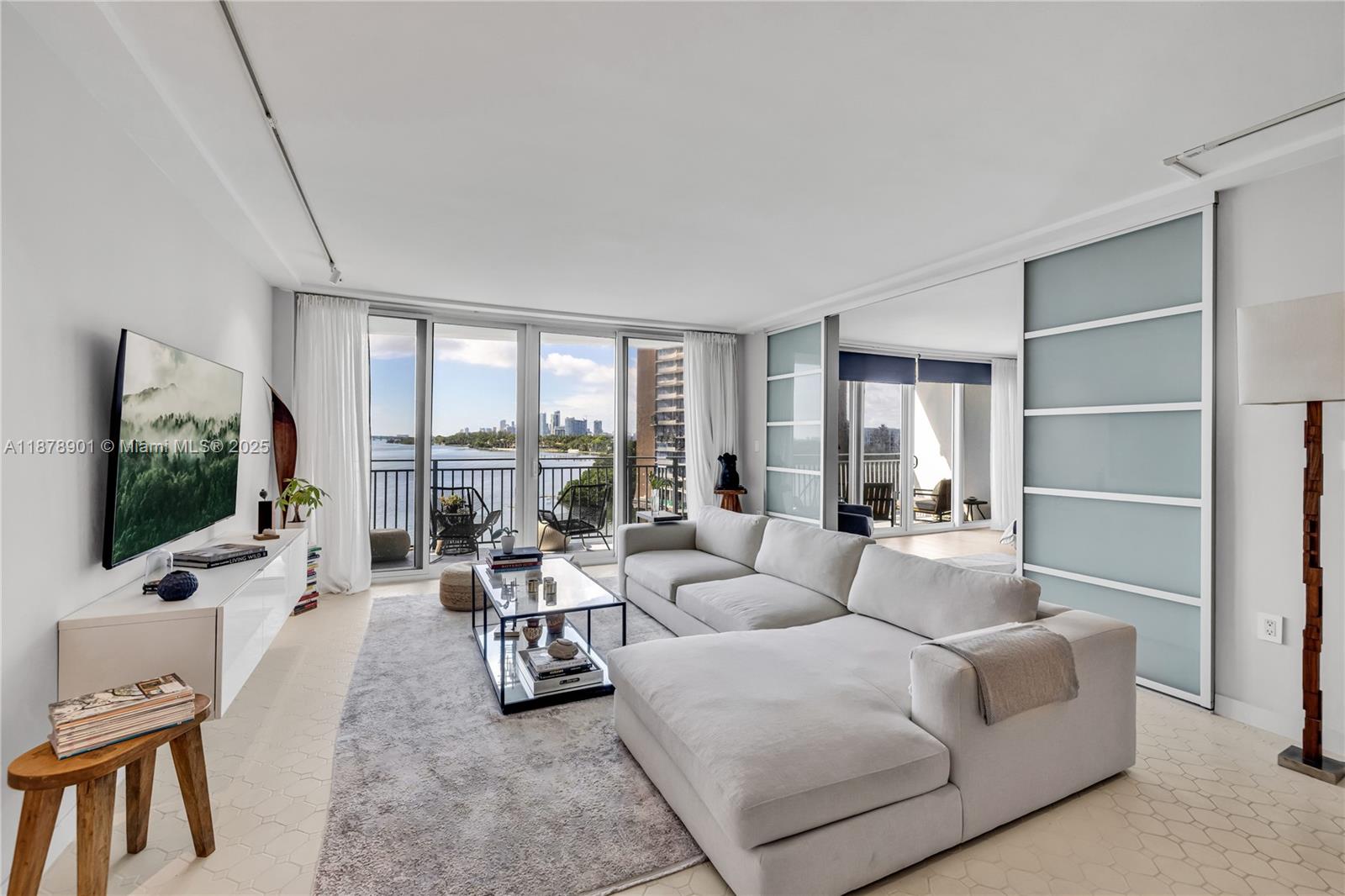 770 NE 69th St #6H Miami, FL 33138