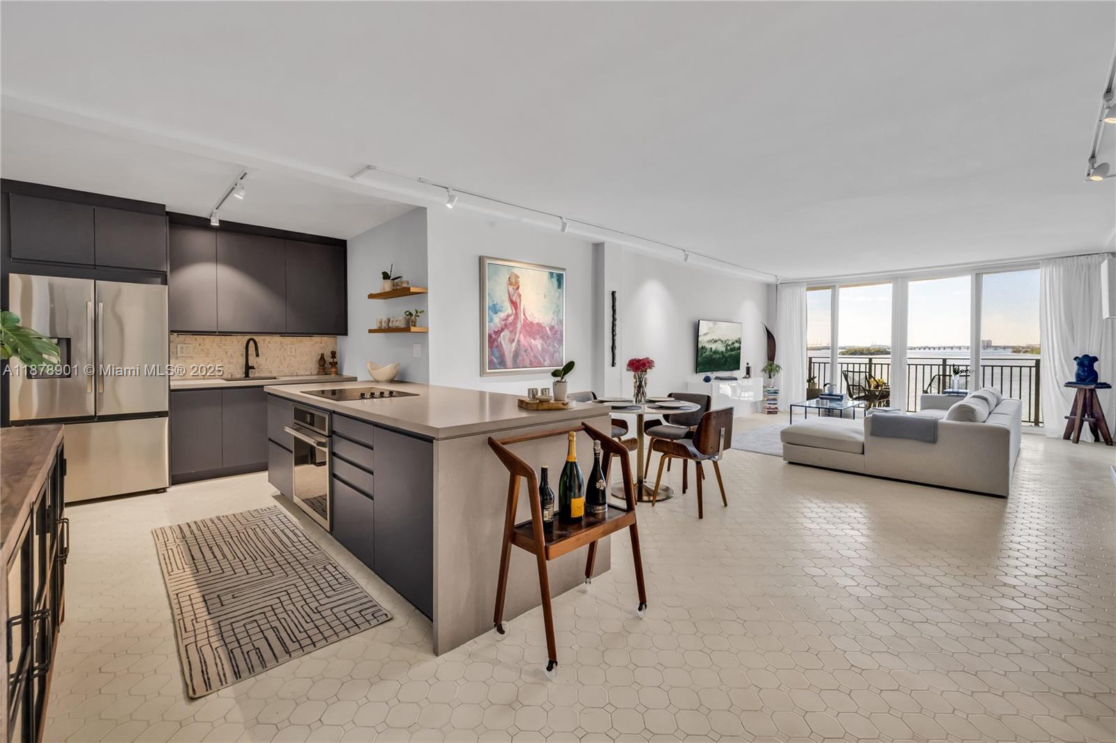 770 NE 69th St #6H Miami, FL 33138