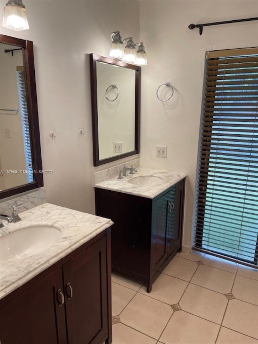 5780 SW 59th Pl South Miami, FL 33143