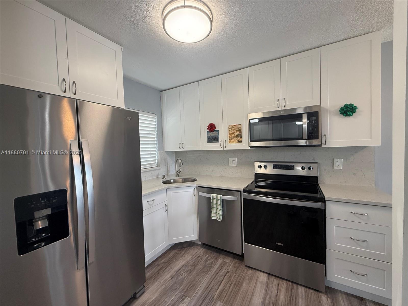 9001 Sunrise Lks Blvd #308