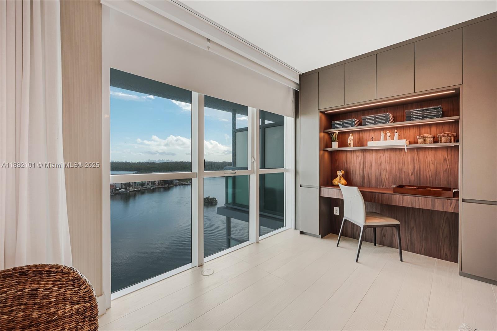image 400 Sunny Isles27