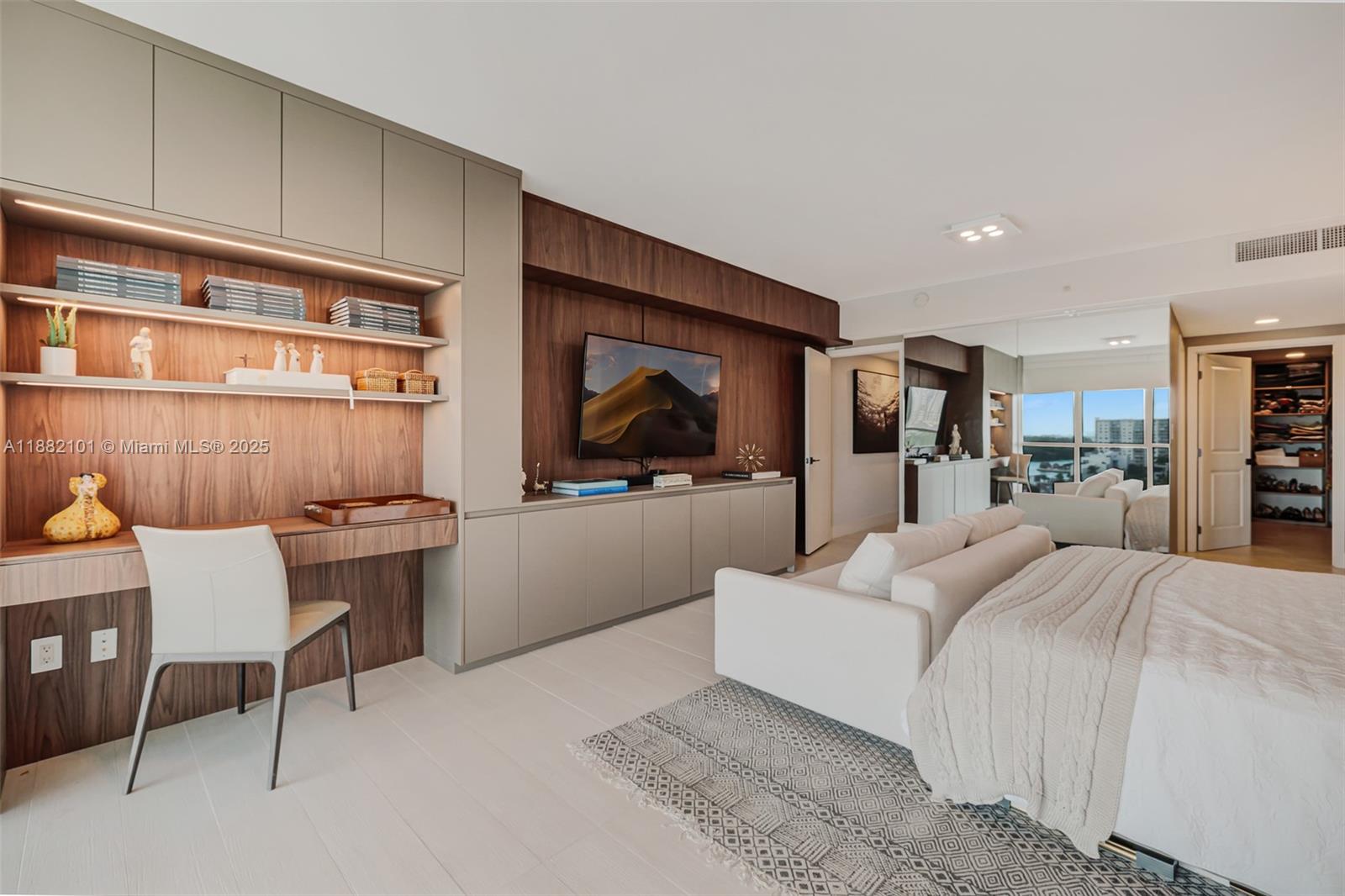 image 400 Sunny Isles28