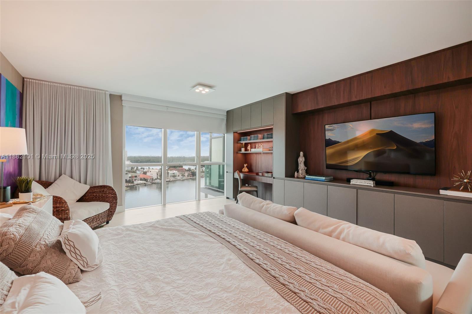image 400 Sunny Isles31