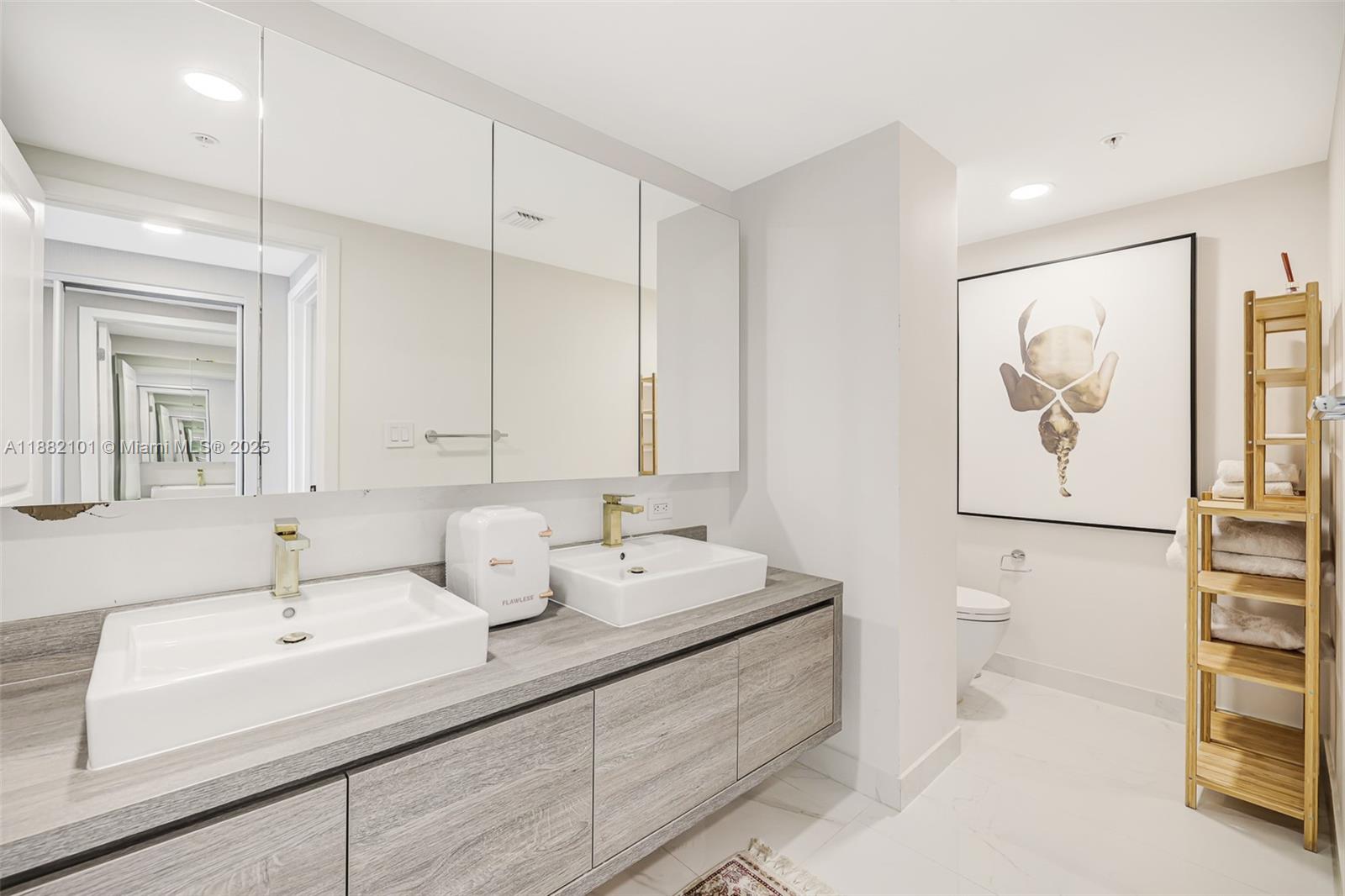 image 400 Sunny Isles33