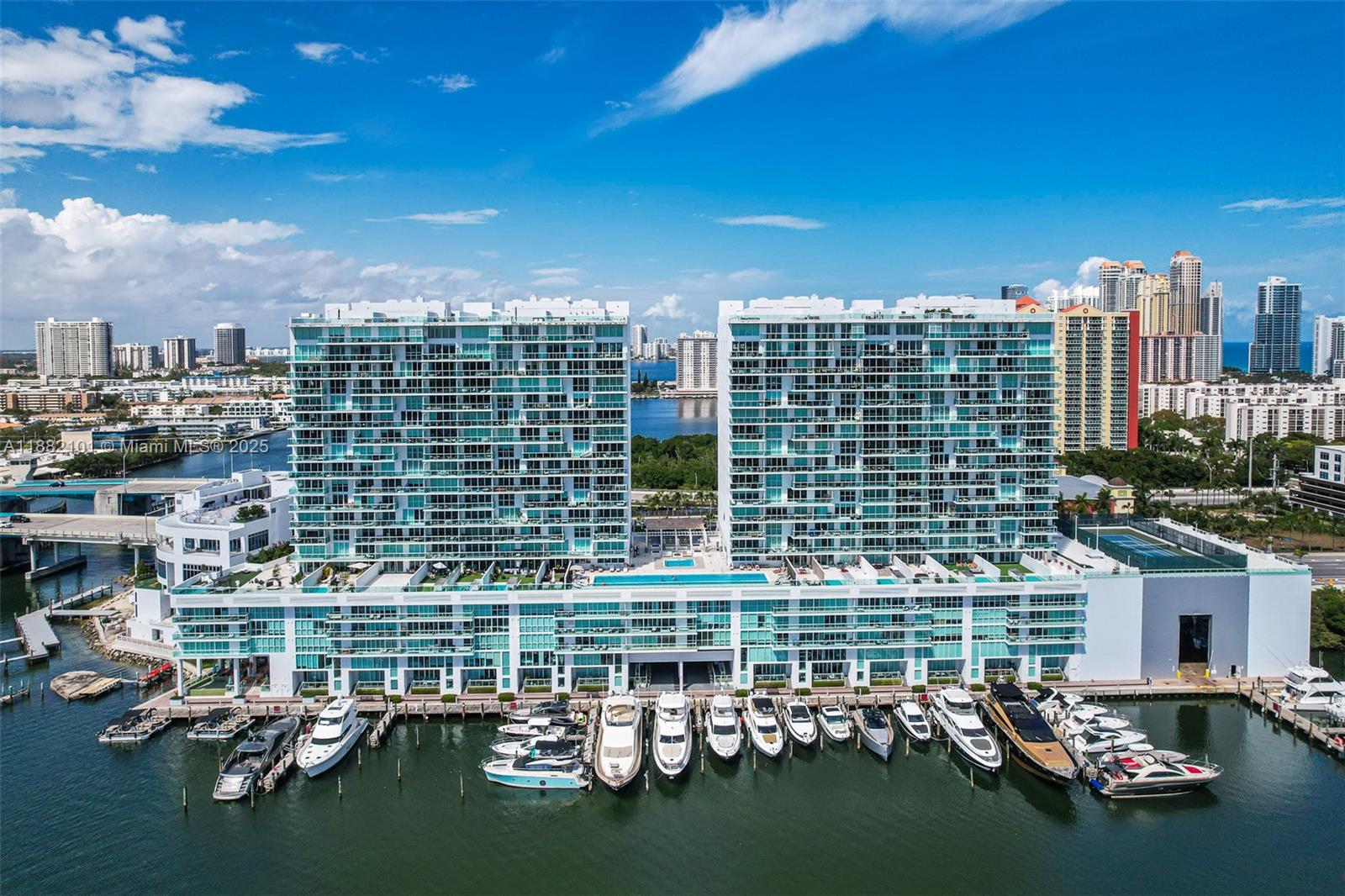 image 400 Sunny Isles3