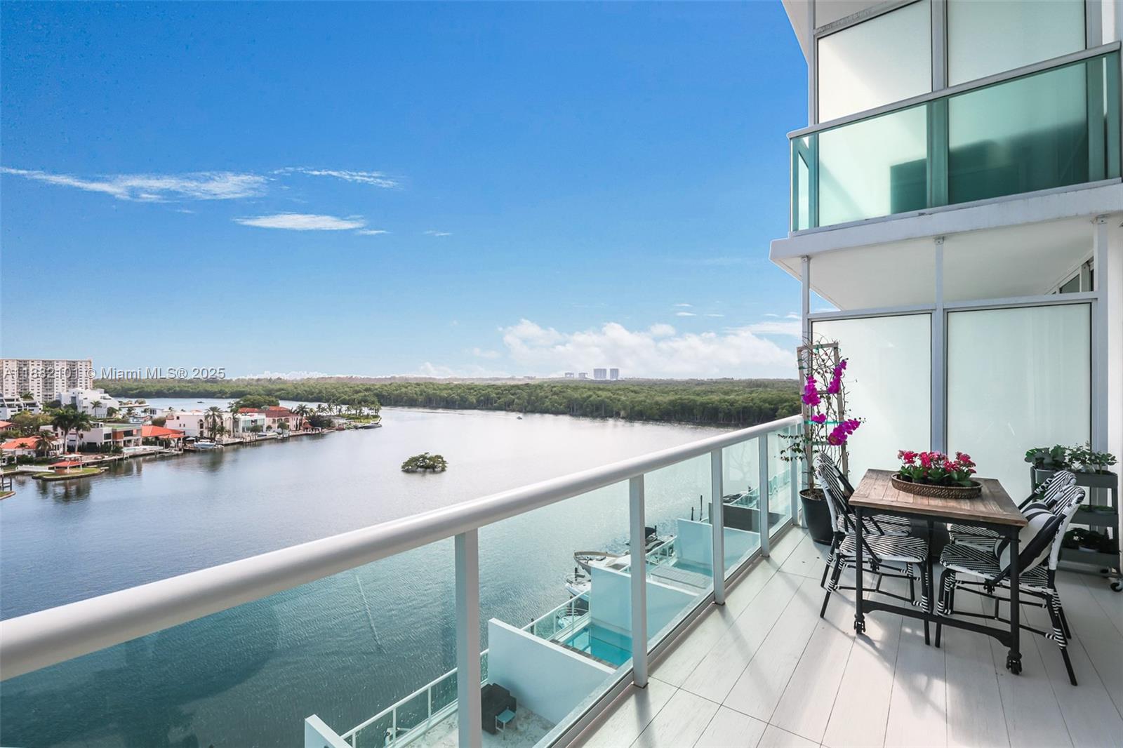image 400 Sunny Isles7