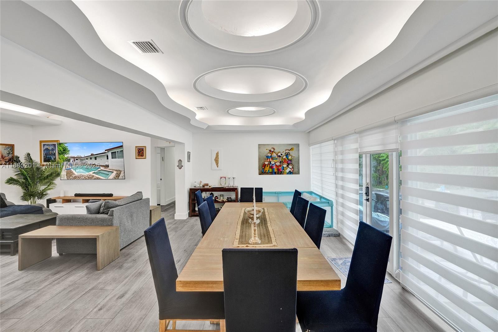 3784 Sheridan Ave Miami Beach, FL 33140 3784 Sheridan Ave Miami Beach, FL 33140