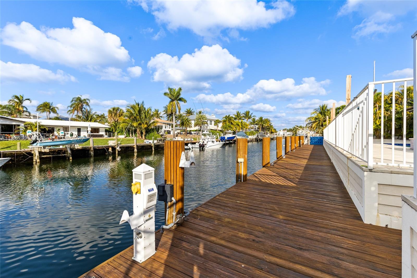 2381 NE 24th St Lighthouse Point, FL 33064 2381 NE 24th St Lighthouse Point, FL 33064