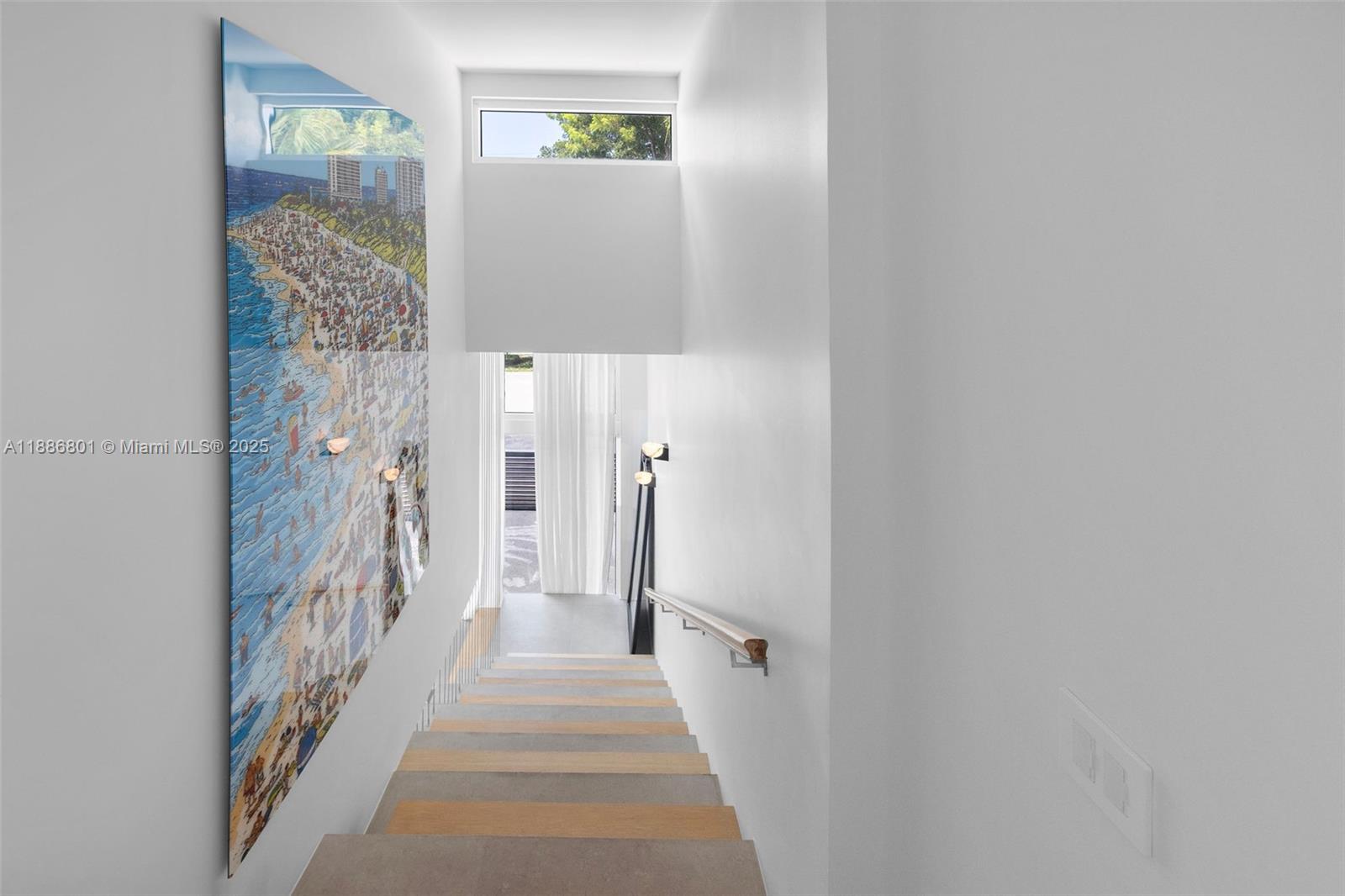 4433 N Bay Rd Miami Beach, FL 33140