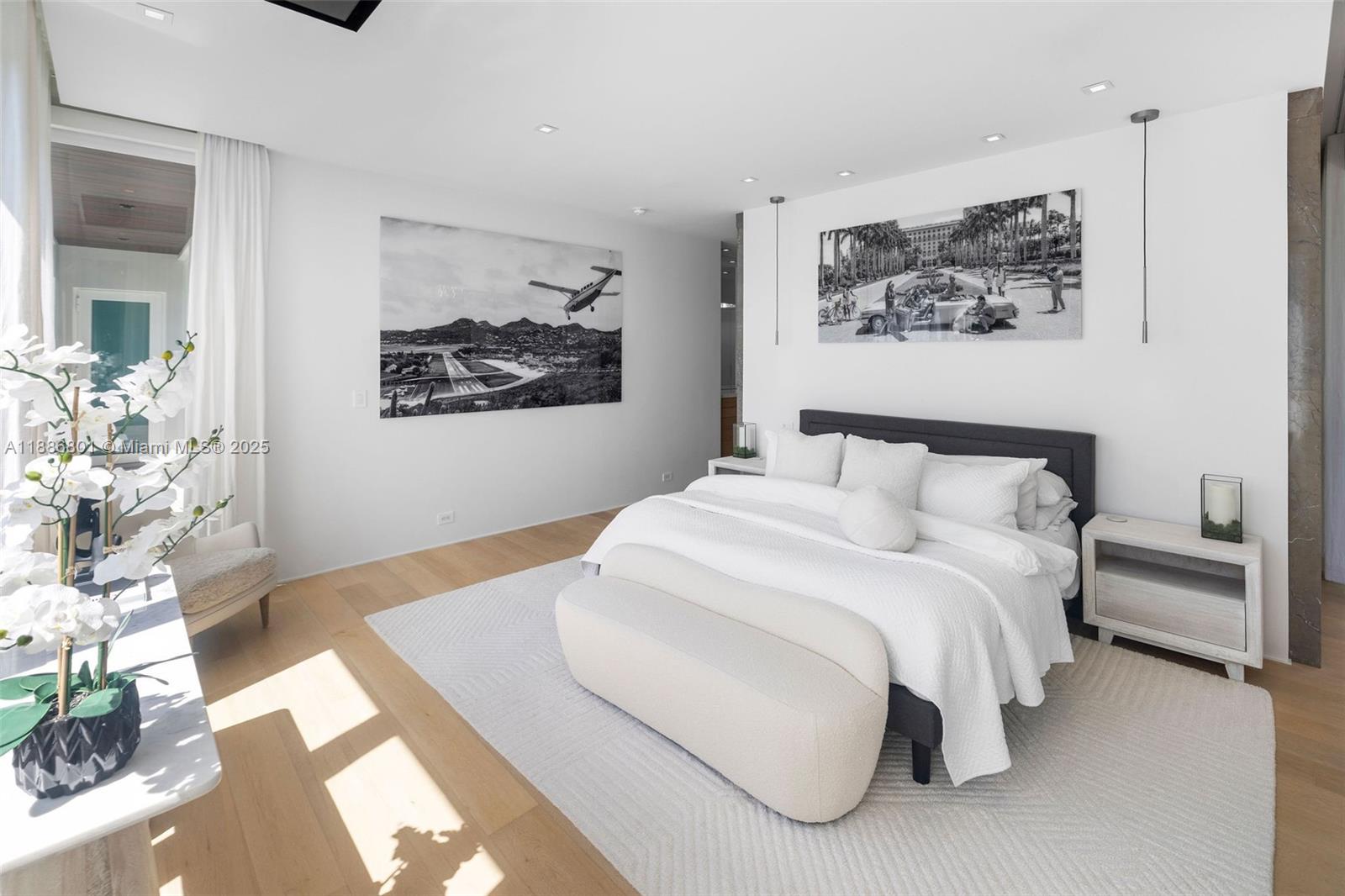 4433 N Bay Rd Miami Beach, FL 33140